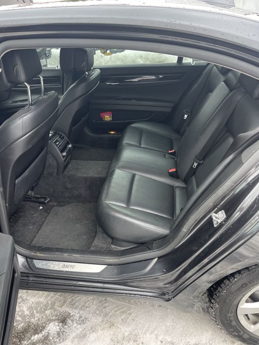 Bmw 740LI  niski przebieg