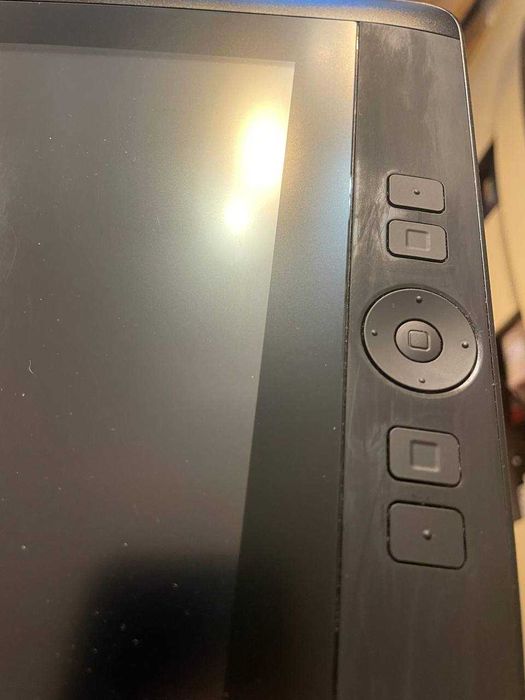 Графический планшет Wacom Cintiq 13HD