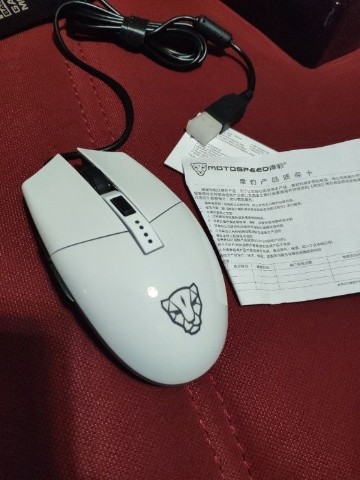 Геймерская мышь Motospeed V50 RGB подсветкой игровая