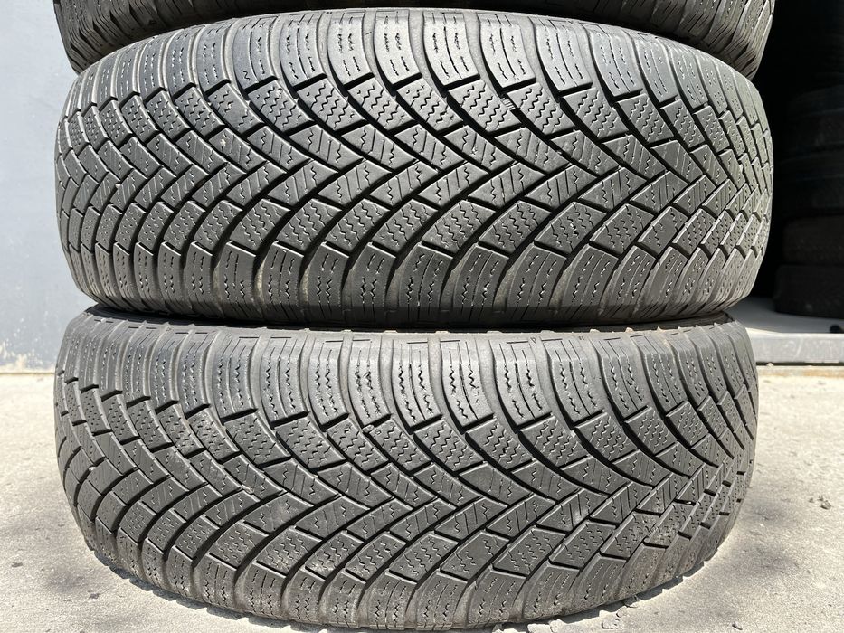 Шини 215/65 R16 Nexen 4 зимові гуми