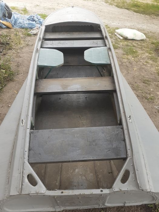 Лодка южанка сдоками