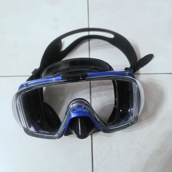 Maska TUSA do nurkowania - snorkeling UM31 QBMb. 
TUSA MASKA DO NURKOWANIA VISIO TRI-EX PRO nurkowanie snorkeling UM31 QBMB

TUSA MASKA DO N