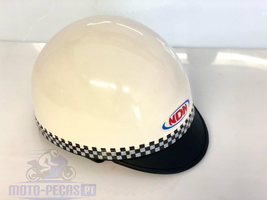 CAPACETE VINTAGE NEDIMOTO KIKO VERMELHO
