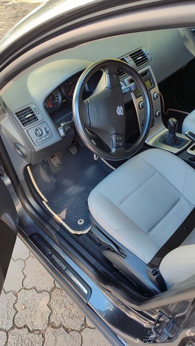 Volvo V50 2008 рік