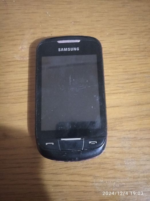 Телефон Samsung сенсорний