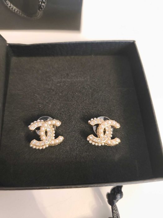 Kolczyki złote Chanel wkrętki