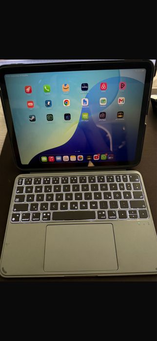 Apple iPad Air 11" with M3  pouco tempp de uso.