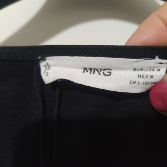 Bluzka z falbankami MNG M