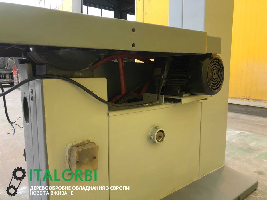 Стрічкопильний верстат Stema Sn 900