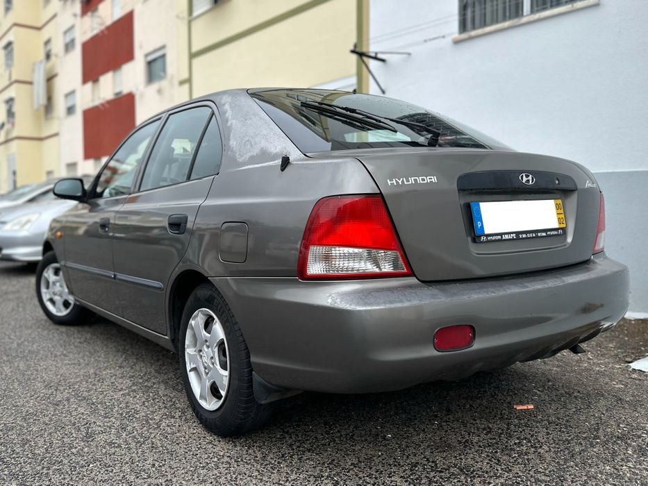 Hyundai accent  1.3