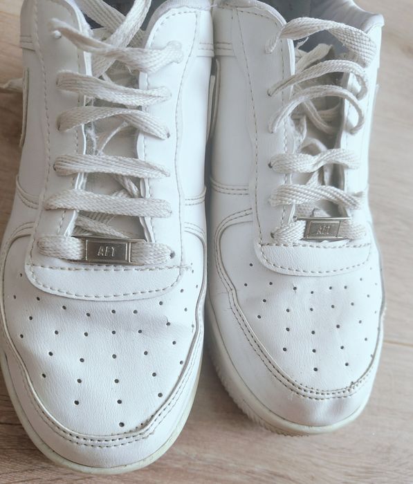 Adidasy białe  rozm.39