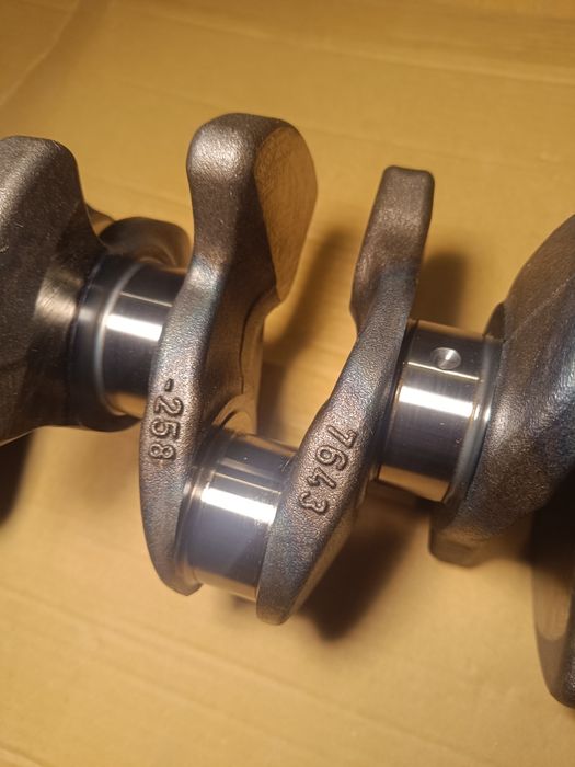 Wał Korbowy BMW B58B30A + Panewki Ideał Nowe