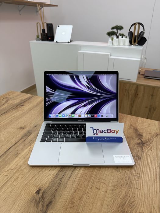 Магазин - 13” 2020 MacBook Pro i5/16GB/512GB Silver Батарея: 100% - Гарантія