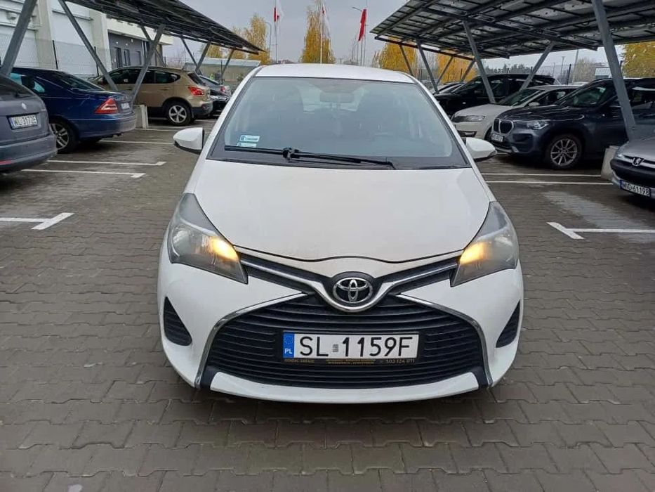 Toyota Yaris fv