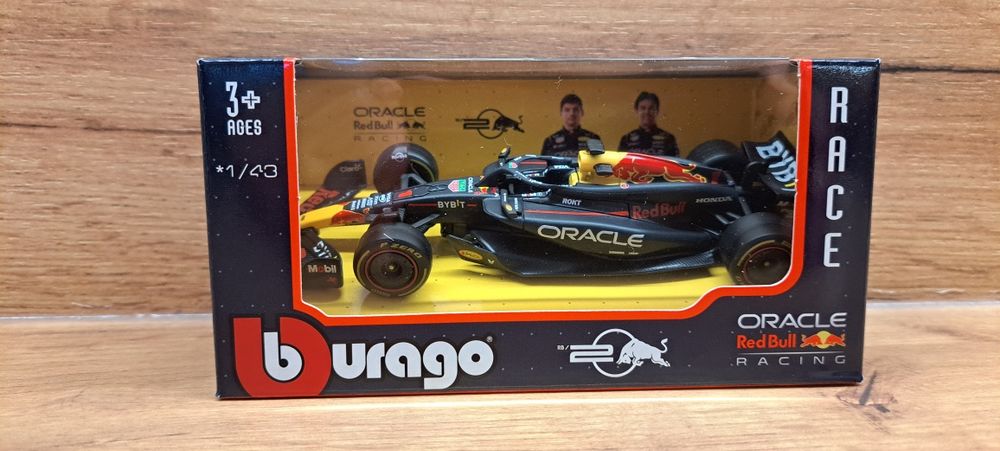 red bull f1 - купити предмети колекціонування - Ціна на OLX.ua