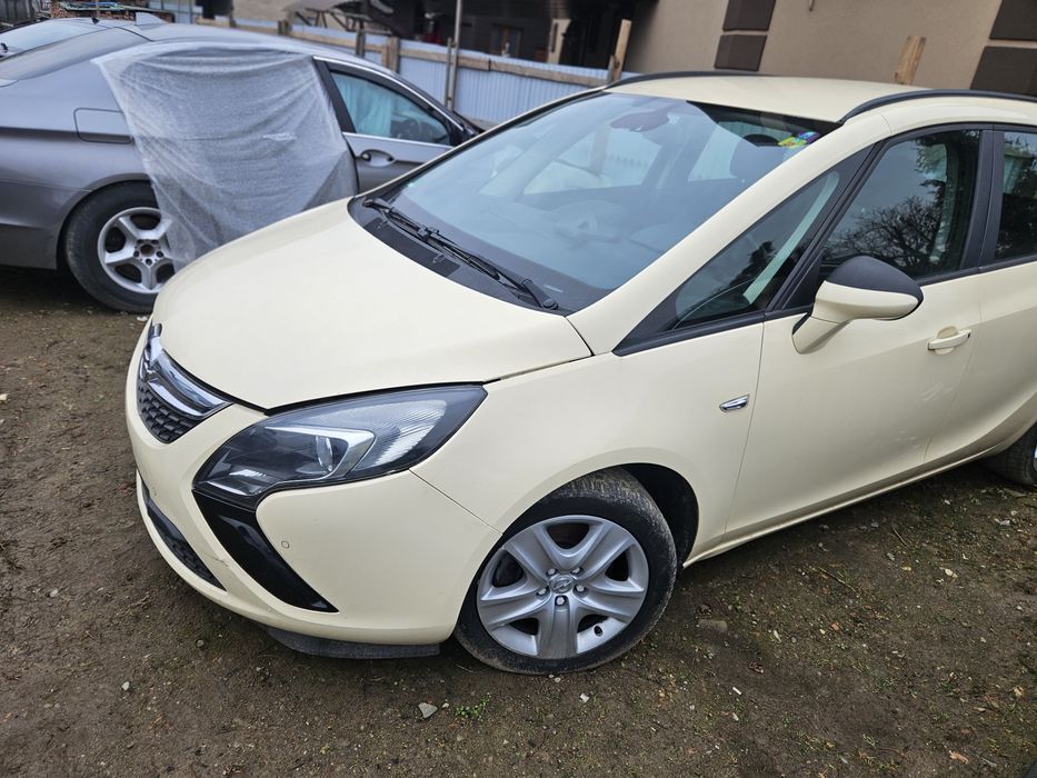 Бампер Капот Крило Фара Телевізор Двері Скло Стоп Опель БМВ Opel BMW