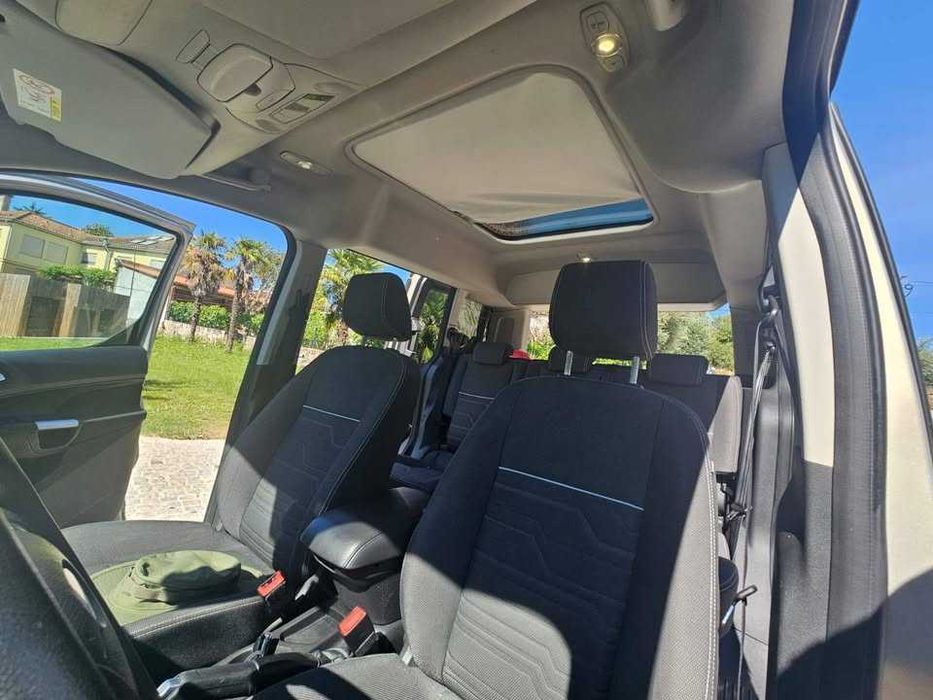Ford Tourneo Serie Especial