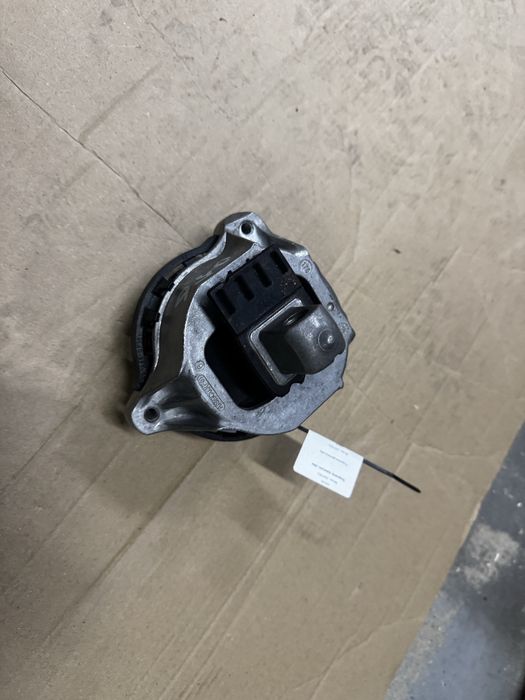 Подушка мотора BMW G05 G06 G07 X5 X6 X7 Розборка