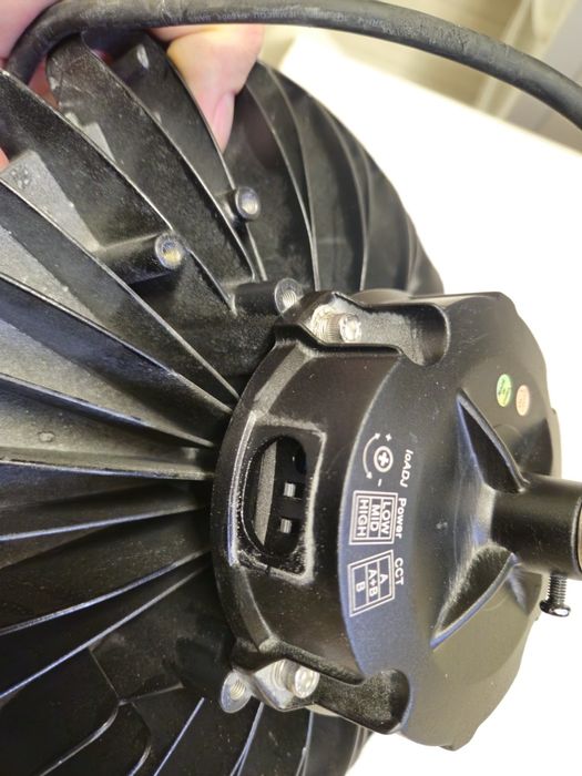 Індустріальний світильник 200 Вт