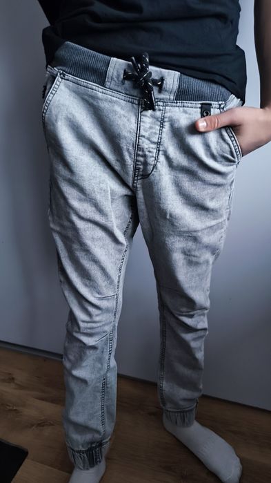 Męskie Cropp spodnie jogger W28/L32