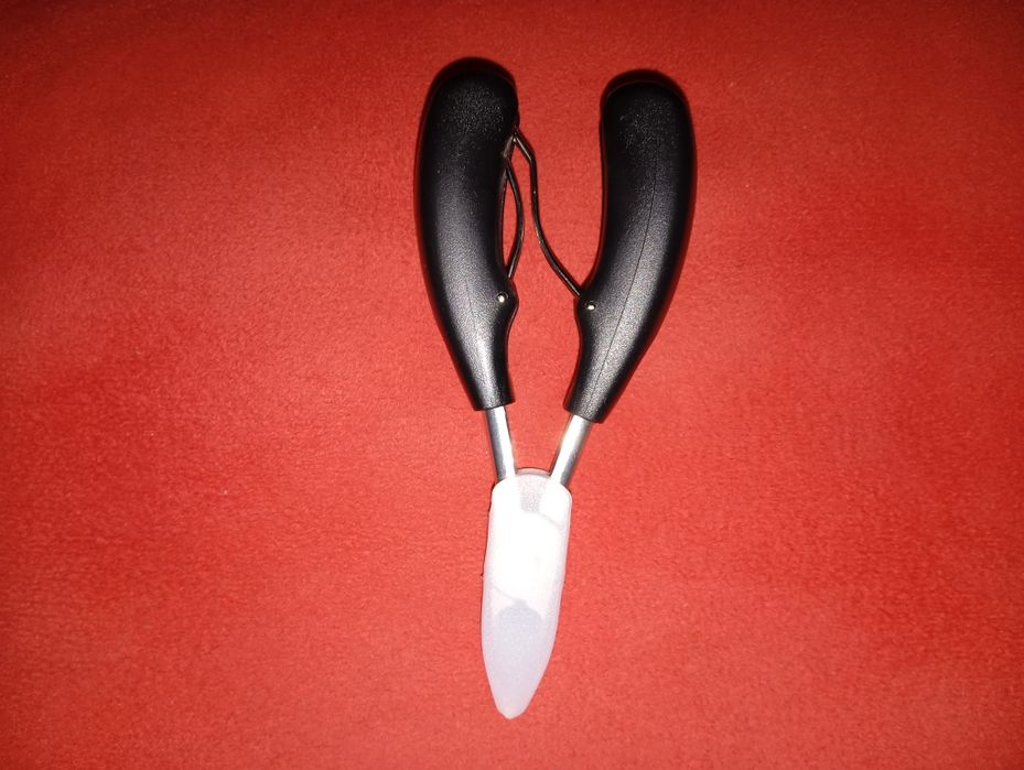 Кусачки для ногтей