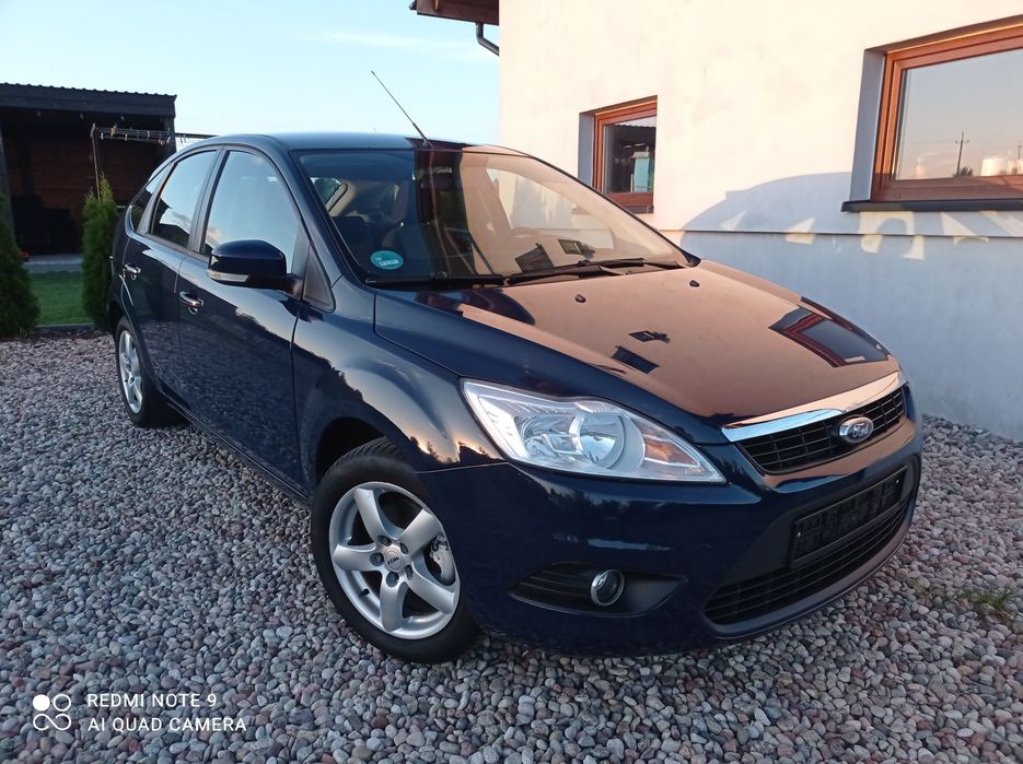 • Ford Focus •2011 • 1.6 benzyna • 5 drzwi • z Niemiec •