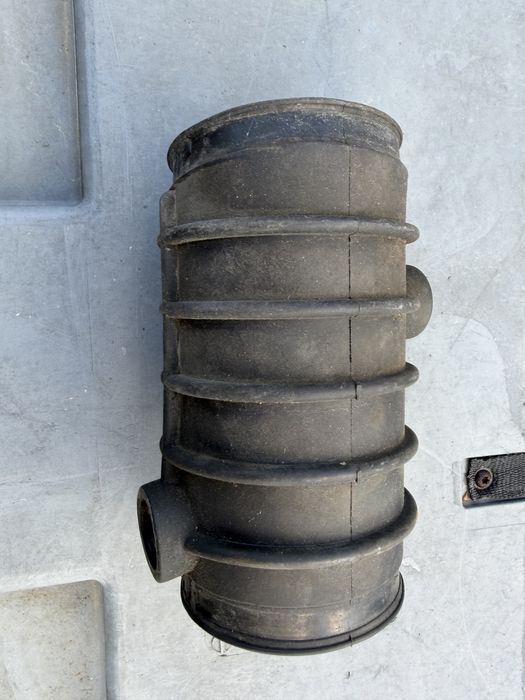 Guma przepływomierza BMW E32 E34 m30 3.0 3.5 m30b35 dolotu