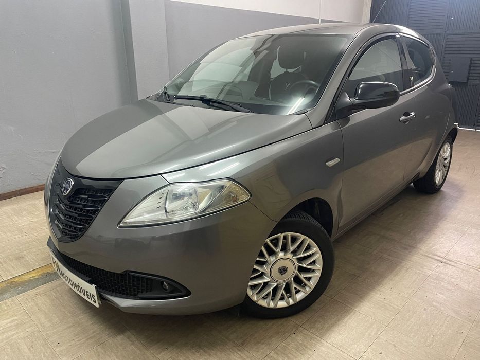 Lancia Ypsilon 1.2 S&S Urban