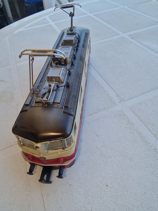 Locomotiva marklim nova com luzes e outros