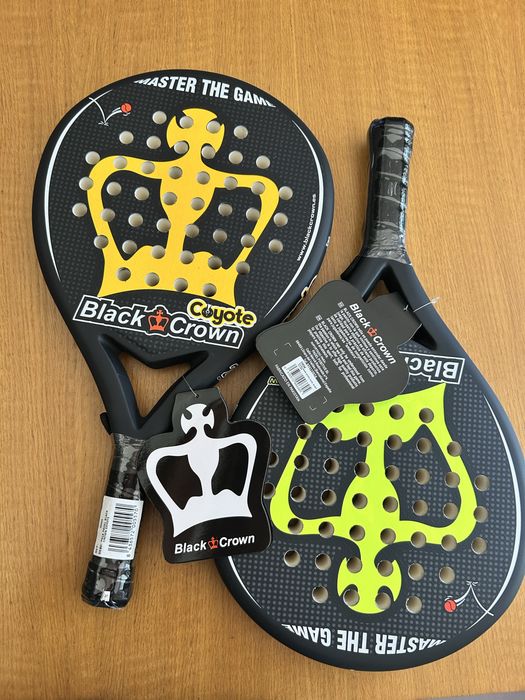 Raquete Padel BlackCrow, carbono,Novas