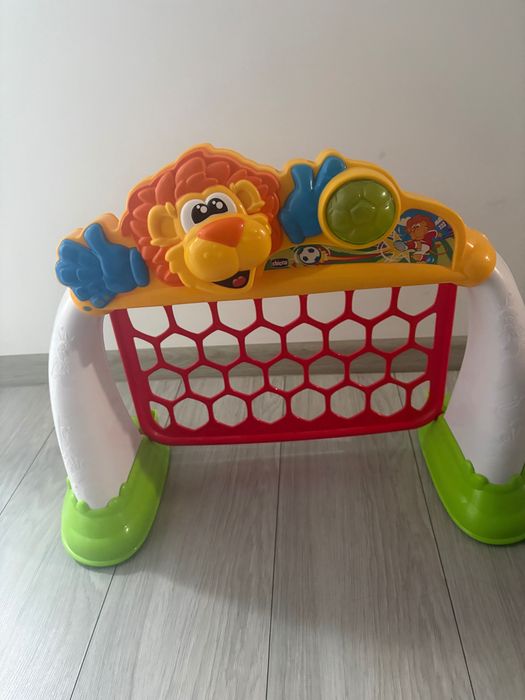 Іграшкові ворота фірми Chicco
