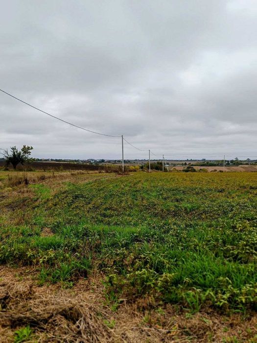 Продам земельну ділянку поблизу готельно-ресторанного комплексу «Софія