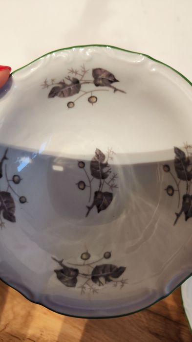 Chodzież miseczki półmiski z porcelany