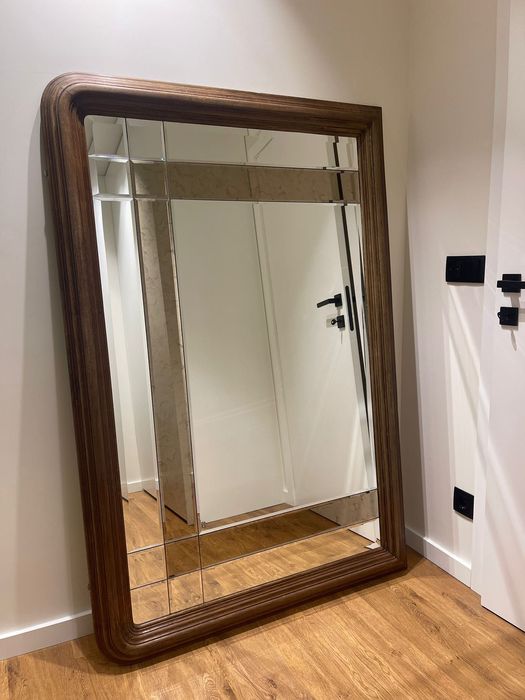 Espelho antigo em madeira