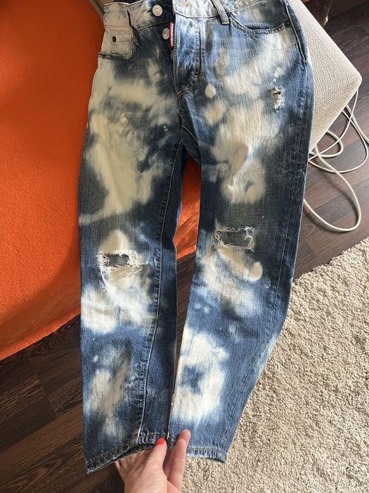 Джинсы Dsquared