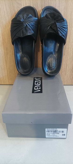 Klapki damskie skórzane Venezia 38 NOWE