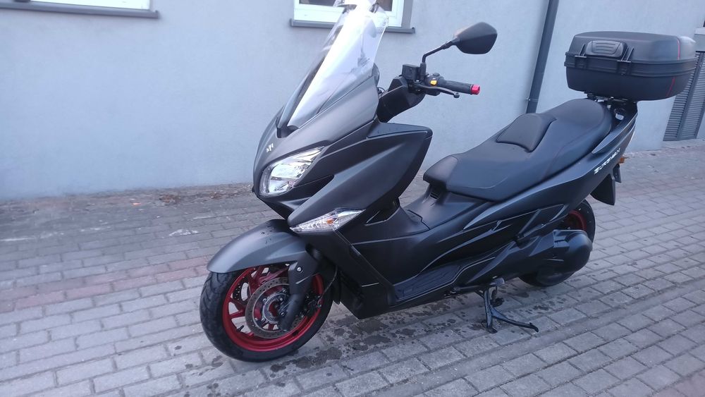 Suzuki Burgman 400 rok 2020 ABS Led