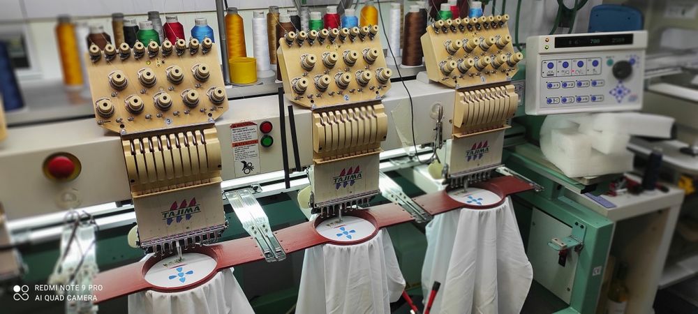 Maquina de bordar Tajima