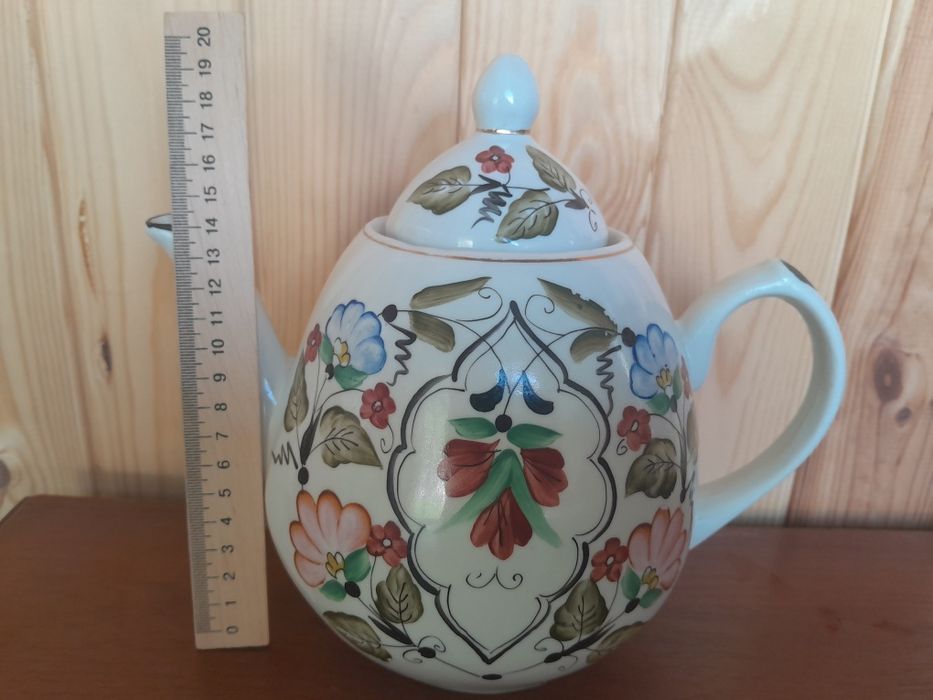 Чайник,Заварник,гарні.