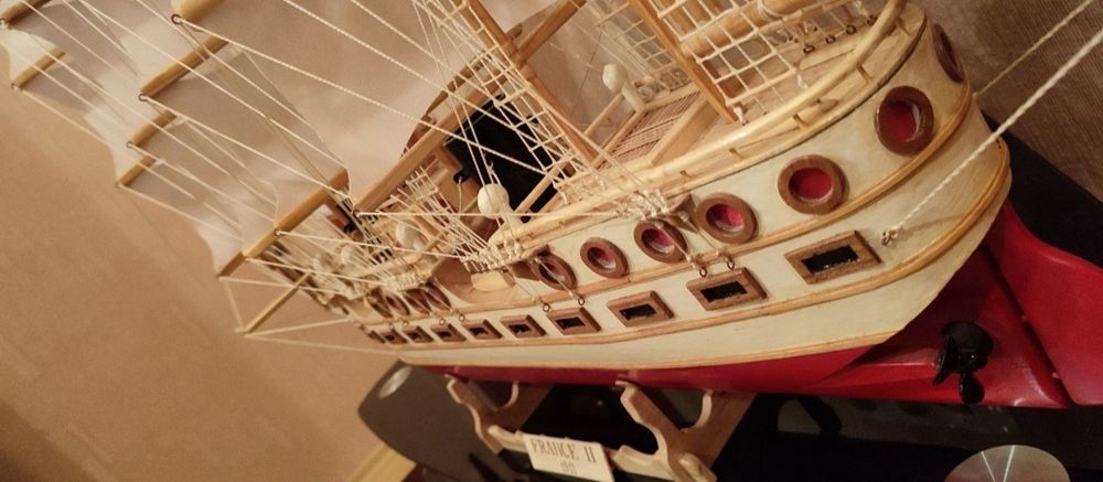 корабель колекційний 'france ll'