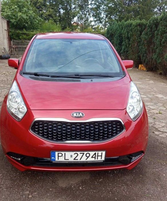 KIA VENGA 2018 automat czerwony