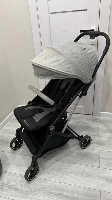 Прогулянкова коляска Kinderkraft indy