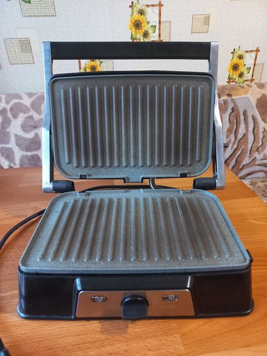 Электрогриль прижимной CECOTEC мощностью1500 W