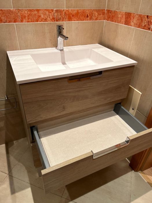 Móvel da casa de banho