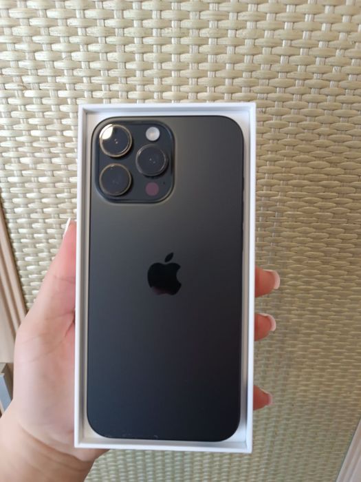 Продам  iPhone 16 Pro Max 256GB Black Titanium фізина sim.