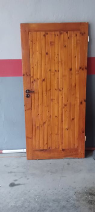 Sprzedam solidne drzwi
