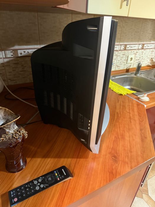 Телевізор Samsung 21 дюйм