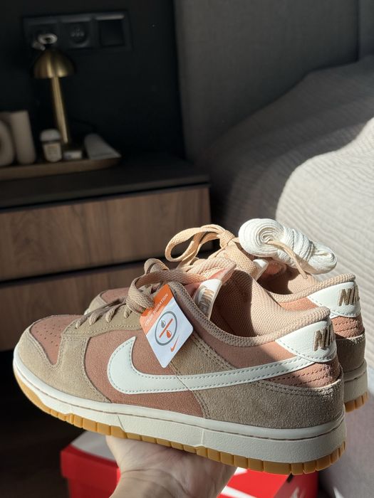 Sneakersy zamszowe Nike Dunk Low, unisex, r. 40