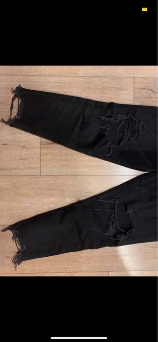 Jeansy Bershka roz, M