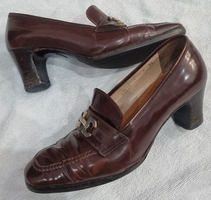 Lote de Sapatos Mulher N° 34 valor cada variado ver todas fotos